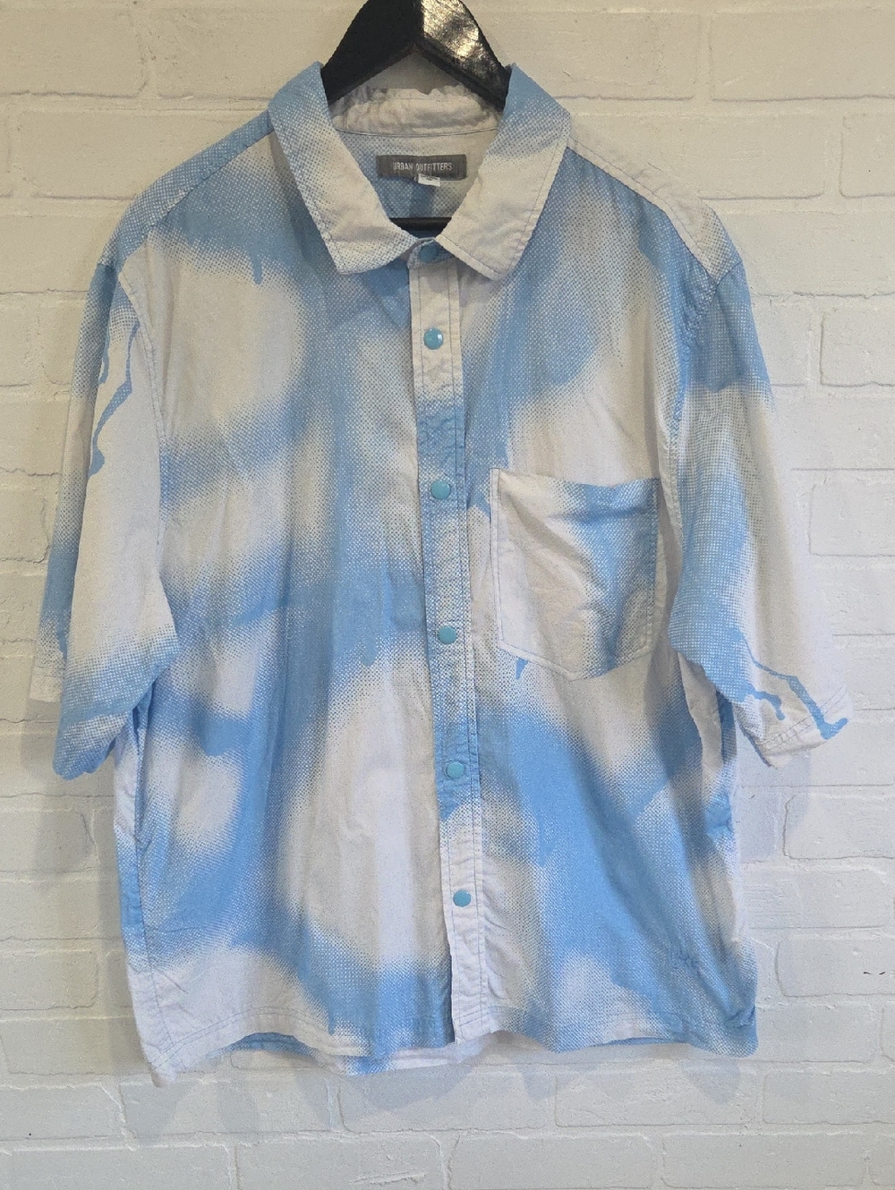 Urban Outfitters Light Blue and White Short Sleeve Button-Down Shirt